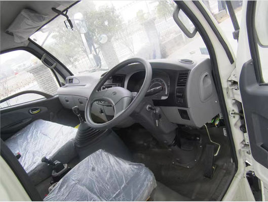 85KM/h ডিজেল লাইটওয়েট ট্রাক 4x4 ডাবল রায় বেড়া কার্গো ট্রাক